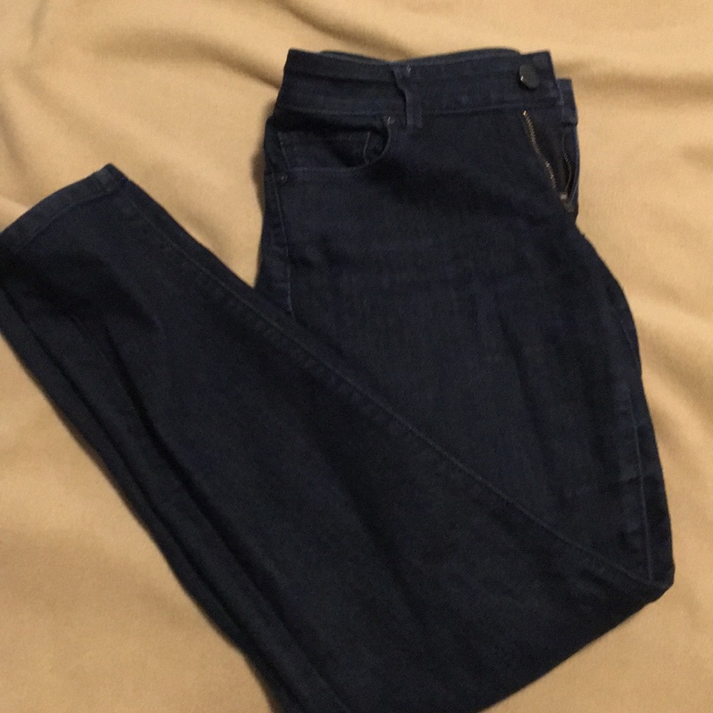 Loft curvy skinny jeans size 27P/4P
